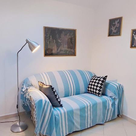 Bibliososta Anche Al 1° Piano Anno 2024 Apartman Ventimiglia Kültér fotó