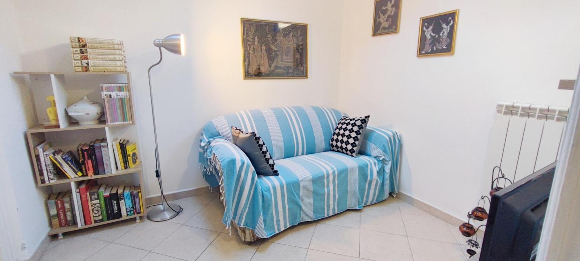 Bibliososta Anche Al 1° Piano Anno 2024 Apartman Ventimiglia Kültér fotó